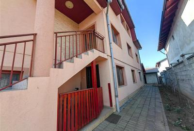 Casa mare cu etaj la principala in Fantanele - REDUCERE - 13