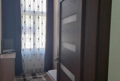 Apartament 2 camere, la curte comuna, Str. Luis Pasteur - 12