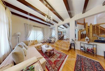 Casă individuală cu 5 camere în Valea Aurie