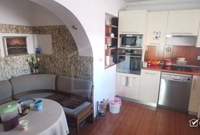 Casa in Mihai Viteazu, vedere la Cheile Turzii, teren generos - 17