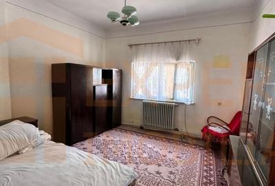Proprietate 2 corpuri situată in zona Tomis I - 11