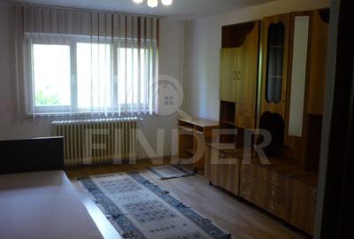 Apartament cu 2 camere decomandat în Între Lacuri