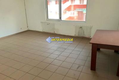 Spatiu de birouri I Cetate I 37 mp I de inchiriat I grup sanitar I - 3
