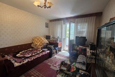 Apartament cu 2 camere semidecomandat, mobilat în Alexandru cel Bun