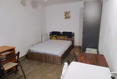 Garsoniera, aproape de UMF. - 1