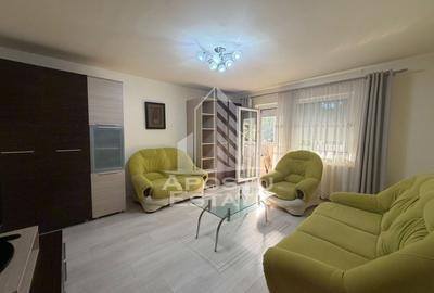 Apartament cu 3 camere decomandat, mobilat în Dâmbovița