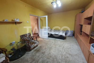 Apartament 2 camere decomandat 54 mp zona Bulevardu Unirii etaj 4 - 3