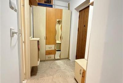 Inchiriere garsoniera decomandata  in bloc de apartamente,intrare Racadau - 16