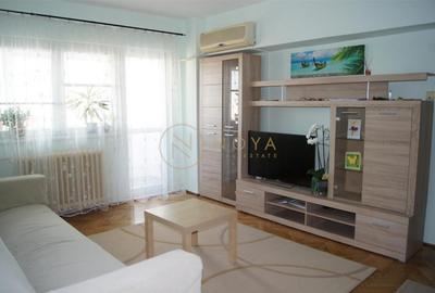 Apartament cu 3 camere semidecomandat, mobilat în Banu Manta