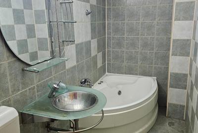 Bucur Obor-Masina Paine-5/8-decomandat, sporit, reabilitat,2 bai,liber, 159000 € - 3