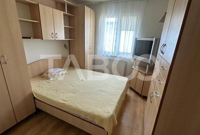 Apartament cu 2 camere semidecomandat, mobilat în Mihai Viteazul