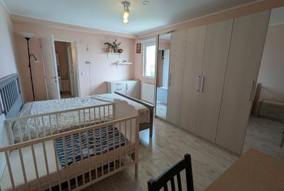 Proprietar, Duplex 2 camere, 2 băi, 700m metrou Aparatori, Pod 14mp, Centrala - 15