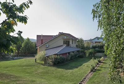 Casă spatioasa, Vaslui,  zona ARR - 518 mp - 1