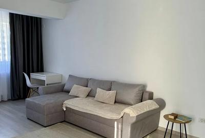 Apartament cu 2 camere decomandat, mobilat în Sud