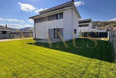 Casa de lux P+1,zona Sud,5 Ari - 2