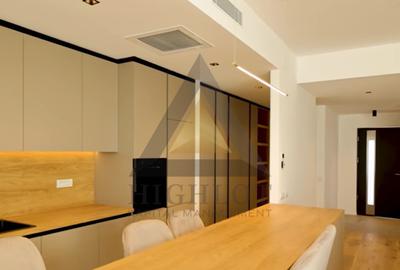 Casă cu 4 camere în Pipera