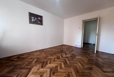Apartament 2 camere, zona Minerul-Penny - 11
