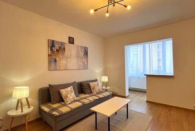 Apartament cu 2 camere semidecomandat, mobilat în Tractorul