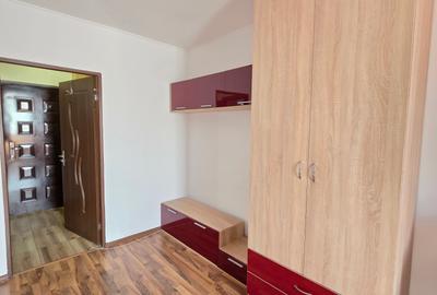 Theodor Pallady/Piata Trapezului,3 minute metrou - 9