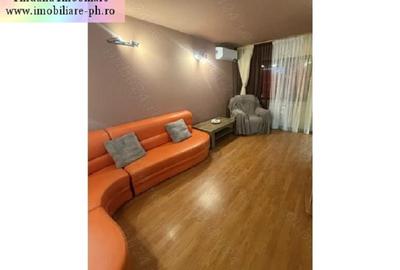 Apartament 3 camere de vanzare : 9 Mai-(Padina) - 2