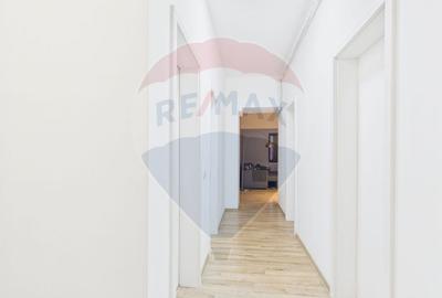 Apartament cu 3 camere de vanzare, centrala proprie - Mihai Bravu - 17
