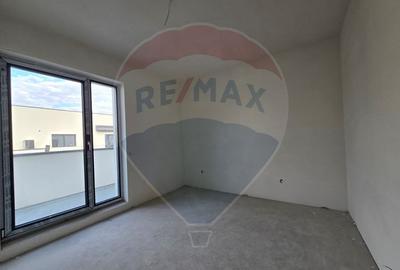 Apartament 3 camere, zona Între Lacuri - 11