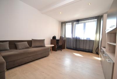 Apartament 1 camera, 30 mp, decomandat, zona Aradului,240 euro - 1