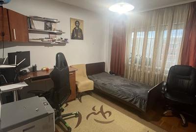 Apartament cu 4 camere in centrul orasului Sebes - Alba