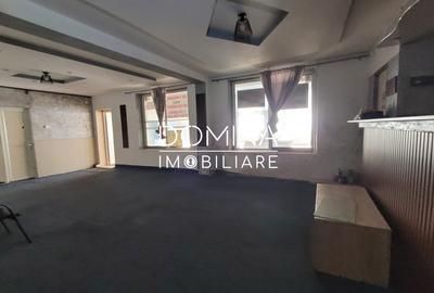 Spațiu comercial de vânzare, situat în Rovinari, strada Păcii - 4