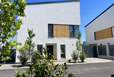 Vila individuala 5 camere Tunari 1 Decembrie - 32