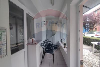 Apartament de vânzare – 34 mp, multifuncțional (comercial / locuința) - 2