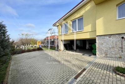 Vila 8 camere,5 bai,garaj,poarta automatizata,360mp utili-zona Tilisca - 54