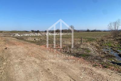 Teren intravilan si extravilan, suprafata 16,310 mp,  langa Autostrada - 5