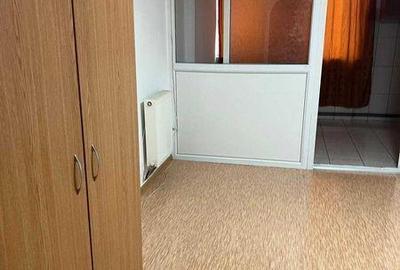 Garsonieră decomandată, mobilată în Tătărași