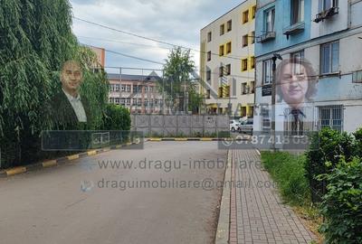 Spatiu comercial Tecuci/In spatele Liceului 2 - 2