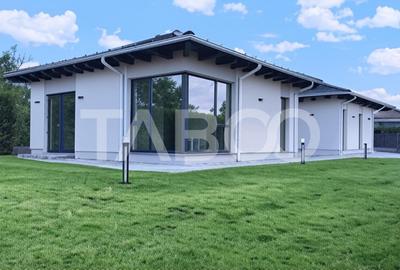 Casa noua de lux model deosebit de vanzare in Sebes - 2
