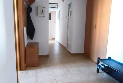 Apartament 3 camere decomandat, situat in Tei - 8