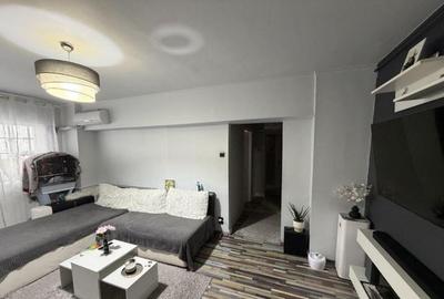 Apartament cu 3 camere decomandat în 1 Decembrie 1918