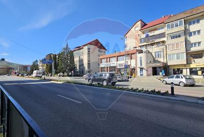 Apartament ultracentral, 2 camere, Gura Humorului, Suceava - 5
