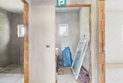 Casă cu 2 camere și teren în Gai - 10