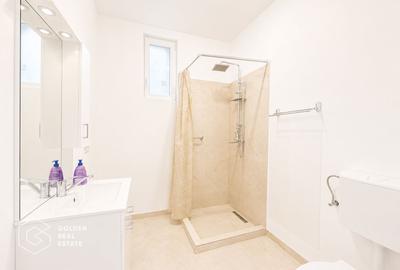 Apartament 2 camere, recent renovat, etaj 1, Bulevardul Revolutiei - 8