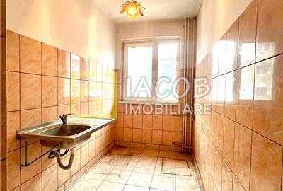 Apartament 3 camere, str. Stadionului, etaj 2 - 9