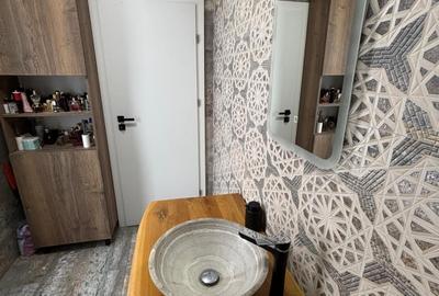 Particular  - Berceni - Miorita , 257.000 euro - 240 mp utili-1070 Euro/ mp - 28