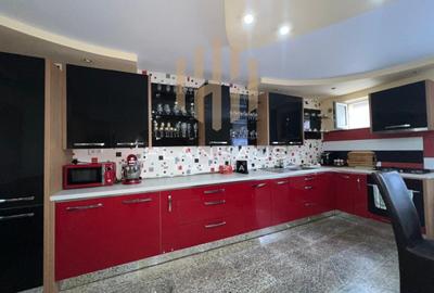 Casă Tăutii de Sus ,la drum principal pozitie excelentă ,462 mp teren - 17