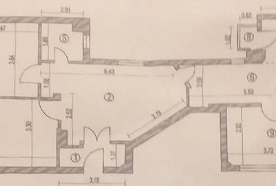 Apartament - 5 camere - decomandat - 10