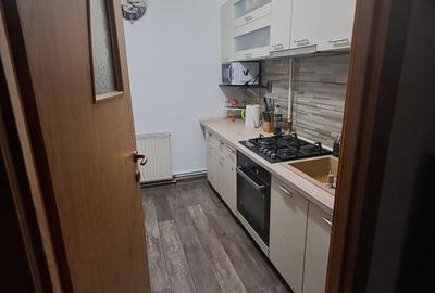 Apartament de 2 camere ( Bloc anvelopat )-Brasovul Vechi - 3