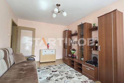 Apartament cu 3 camere decomandat în Bartolomeu