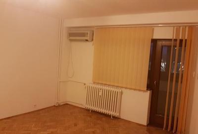 Apartament 3 camere, 83 mp, vedere stradală, ideal birou, Bd. Decebal - 5
