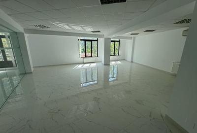 Spatiu Birouri | 3 Etaje | Parcare Proprie | 300mp - 2