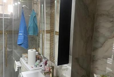 Apartament cu 4 camere nedecomandat în Circumvalațiunii